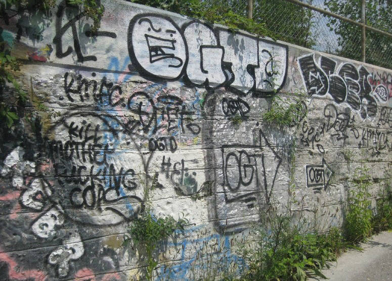 kill motherfucking cops graffiti tag zurich switzerland