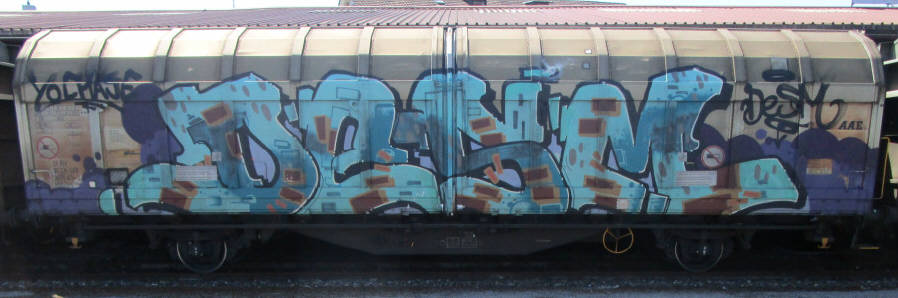 DEMS SBB-gterwagen graffiti zrich
