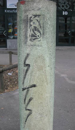 STS graffiti tag smash the system  zrich-enge