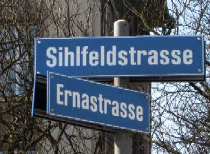 Ecke Sihlfeldstrasse und Ernastrasse Strassentafeln Zrich